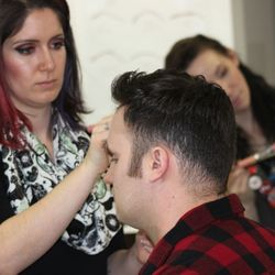Men's Grooming Working Shot