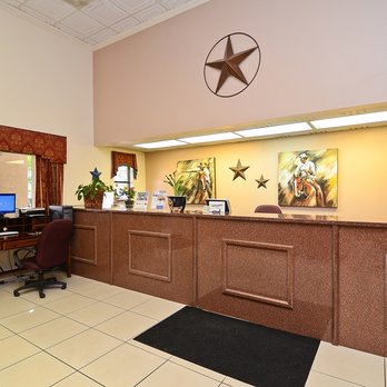 Americas Best Value Inn - Front Desk - Hotels Near Me - Sealy, Texas