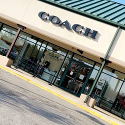 The Outlet Shoppes at Fremont - So small