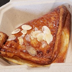 Break Coffee Roasters - Apple Danish