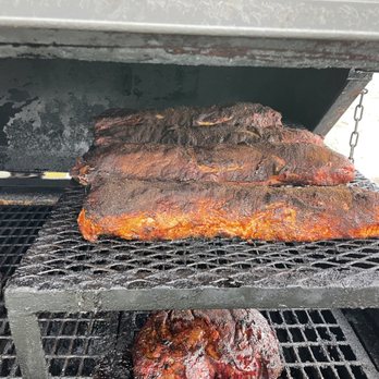 Squeals On Wheels - Food Trucks Near Me - Klamath Falls, Oregon