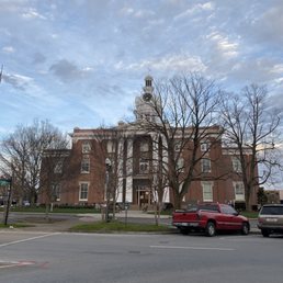Exterior photo of Rutherford County Courthouse - Murfreesboro, Tennessee Exterior photo of Rutherford County Courthouse - Murfreesboro, Tennessee