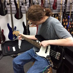 Texas Music Emporium - Took time getting a feel for what he wanted. Great facilities and hospitality.