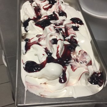 Dolce Vita - Ice Cream & Frozen Yogurt Near Me - Unterhaching, BY
