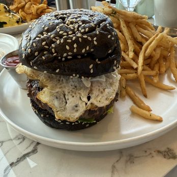 Middle Child - Middle Child burger w/ egg - Breakfast & Brunch Near Me - Las Vegas, Nevada Middle Child - Middle Child burger w/ egg - Breakfast & Brunch Near Me - Las Vegas, Nevada