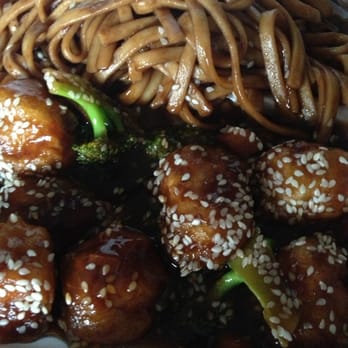 Chan's Garden - Sesame chicken and lo mein - Chinese Near Me - Bay City, Michigan Chan's Garden - Sesame chicken and lo mein - Chinese Near Me - Bay City, Michigan