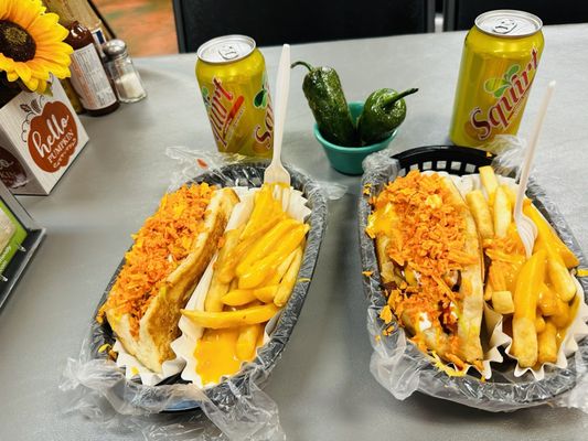 El Sabroso Hot Dogs #4 by null