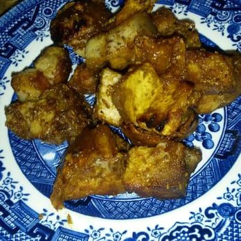 Volta Eaterie & Bar - Crispy pork belly - Bars Near Me - Manchester, XGM