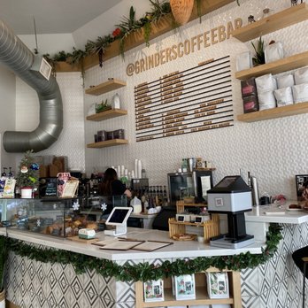 Grinder’s Coffee Bar - Coffee & Tea Near Me - Houston, Texas