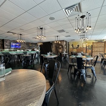 Lao Der - Seating - Laotian Near Me - Stockton, California Lao Der - Seating - Laotian Near Me - Stockton, California