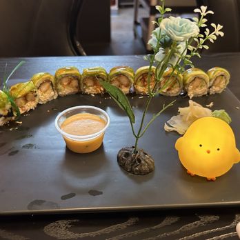 Q Sushi & Grill - Dragon roll - Sushi Bars Near Me - Schertz, Texas Q Sushi & Grill - Dragon roll - Sushi Bars Near Me - Schertz, Texas