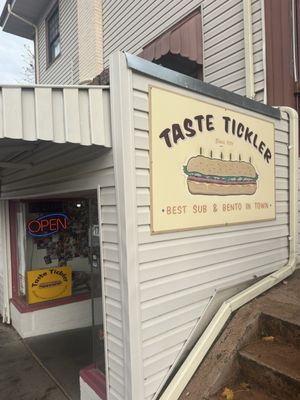 Taste Tickler by null