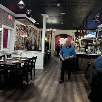 Basque Tapas Bar - Dining room - Spanish Near Me - Tarrytown, New York