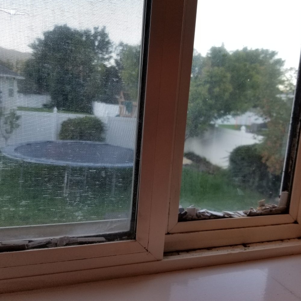 Apex Energy Solutions - Old bathroom window - Windows Installation Near Me - West Jordan, Utah