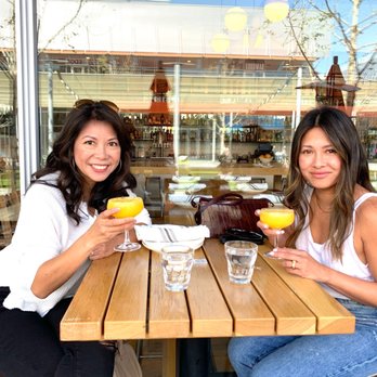 Delarosa Bishop Ranch - Outdoor seating and mimosa time - Pizza Near Me - San Ramon, California Delarosa Bishop Ranch - Outdoor seating and mimosa time - Pizza Near Me - San Ramon, California