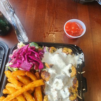 Halal Munchies - Middle Eastern Near Me - Berlin, Connecticut