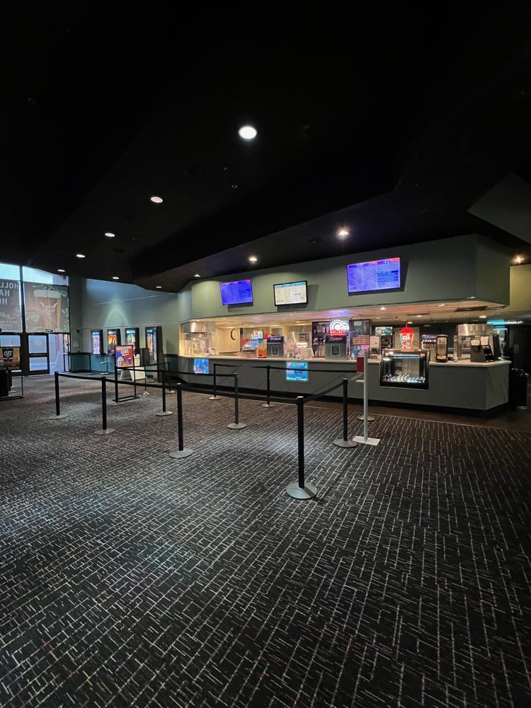 UltraStar Mission Valley at Hazard Center