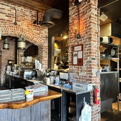 Bobby Q - Biltmore - Cooks area
