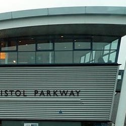 Bristol Parkway - Bristol Parkway entrance sign