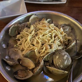 Carmelina's - Spaghetti with Little Neck Clams - Italian Near Me - Boston, Massachusetts