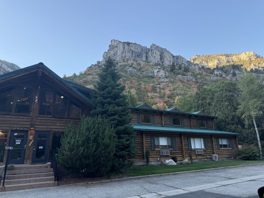 Alaskan Inn and Spa by null