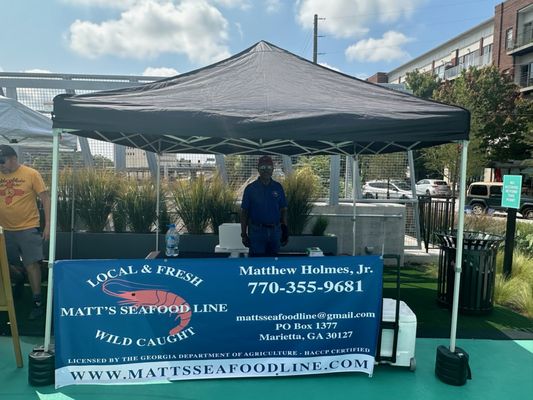 Castleberry Market by null