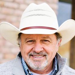 RE/MAX Alpine View - Darrel "Dee" Holman - Darrel "Dee" Holman