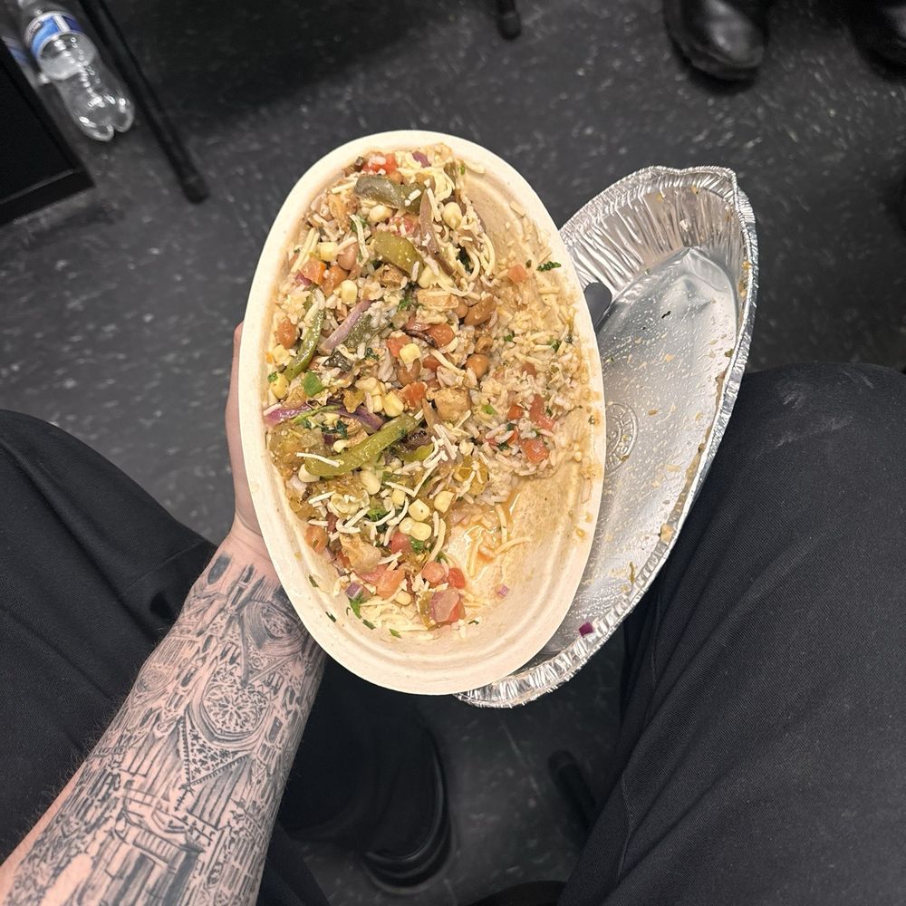 Chipotle Mexican Grill - Fast Food Near Me - Parker, Colorado