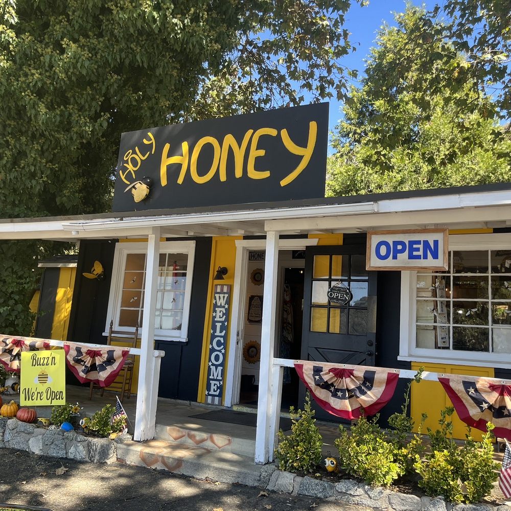 Holy Honey - the front of the store - Honey Near Me - Oak Glen, California