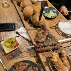 Meat Me Kosher - Burger, steak, kabob, saytas