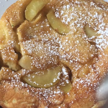 Oliver's Bistro - Apple pancake - Breakfast & Brunch Near Me - Miami Beach, Florida Oliver's Bistro - Apple pancake - Breakfast & Brunch Near Me - Miami Beach, Florida