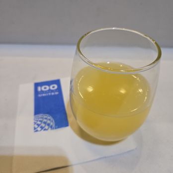 United Club - Mimosa - Airport Lounges Near Me - Newark, New Jersey United Club - Mimosa - Airport Lounges Near Me - Newark, New Jersey