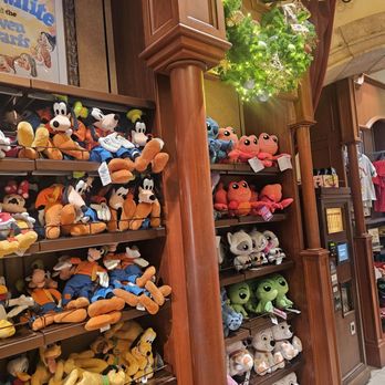 Once Upon a Time - Fashion Near Me - Lake Buena Vista, Florida