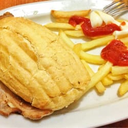 La Familia - Lomo. Como unas aceitunas pero más rico y más grande.