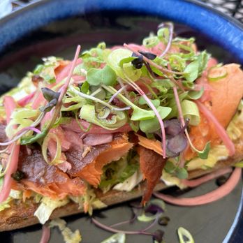 Bear Bear - Smoked salmon, toast - Breakfast & Brunch Near Me - Leavenworth, Washington Bear Bear - Smoked salmon, toast - Breakfast & Brunch Near Me - Leavenworth, Washington