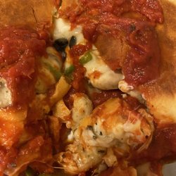 Michelangelo's Italian Restaurant & Lounge - Chicken calzone cut open