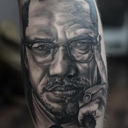 Seven Daggers Tattoo Studio - portrait by antonio