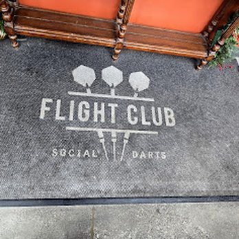 Flight Club Chicago - Cocktail Bars Near Me - Chicago, Illinois