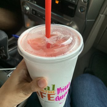 Tropical Smoothie Cafe - This tastes like candy and not fruit. - Juice Bars & Smoothies Near Me - Cartersville, Georgia