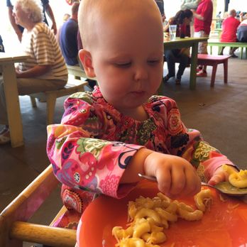 LuLu's Destin - Enjoying the Mac and cheese! - Seafood Near Me - Destin, Florida