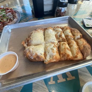 Pinthouse Pizza - Beer Mates - Pizza Near Me - Austin, Texas Pinthouse Pizza - Beer Mates - Pizza Near Me - Austin, Texas