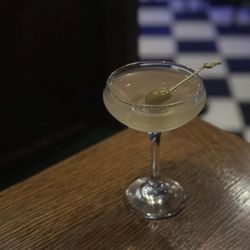 Lucky Joe's Tosa - Extra Dirty Gin
