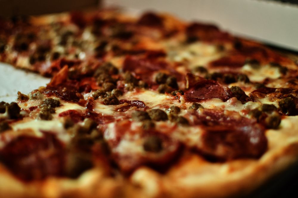 GRINDERS ITALIAN GUYS PIZZA Updated October 2024 270 Photos & 367