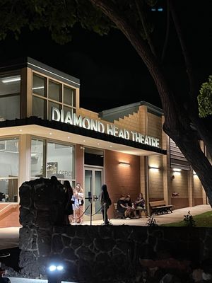 Diamond Head Theatre by null
