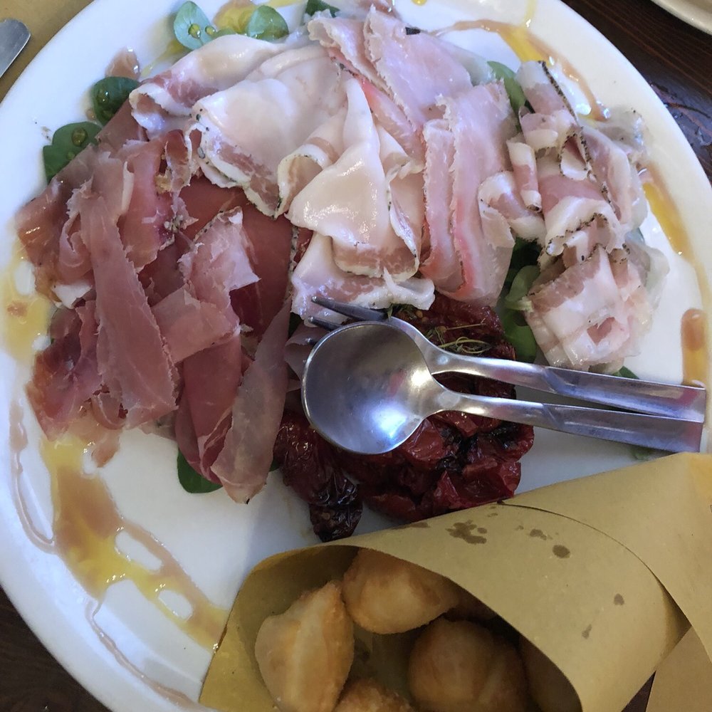 La Taverna di Emma - Italian Near Me - Pisa, PI