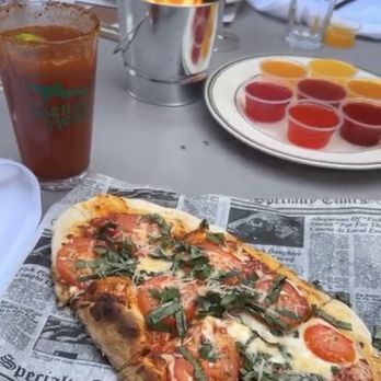 7th & Carson - Classic Margherita Flatbread , bloody beer - New American Near Me - Las Vegas, Nevada
