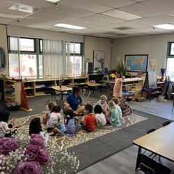 Central Montessori School - Circle time