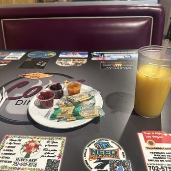 Lou's Diner - Diners Near Me - Las Vegas, Nevada Lou's Diner - Diners Near Me - Las Vegas, Nevada