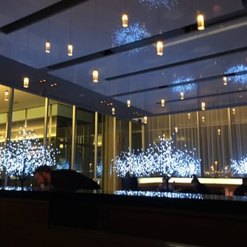 Bijou Resto Bar - Ambience - Bars Near Me - Dorval, Quebec