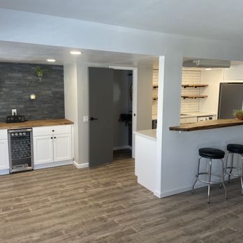 Dave’s Flooring - Flooring, kitchen & bar - Flooring Near Me Dave’s Flooring - Flooring, kitchen & bar - Flooring Near Me